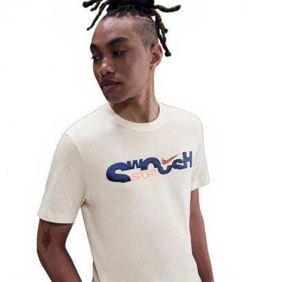 Camiseta Nike Sportswear Swoosh