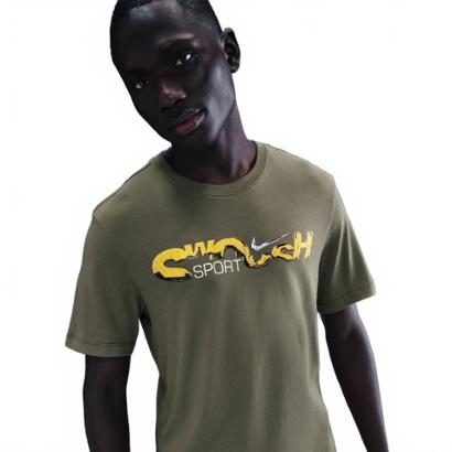 Camiseta Nike Sportswear Variantes Masculina