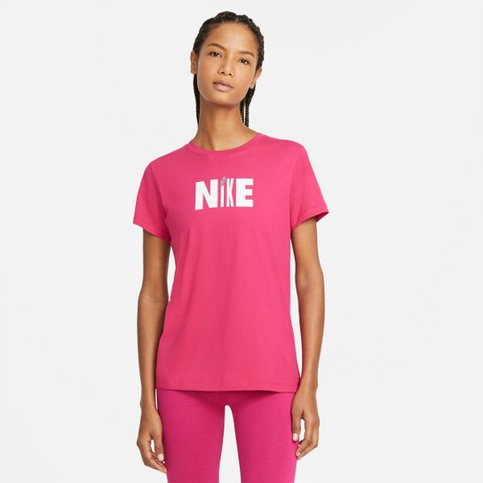 Camiseta Nike Sportwear Icon Feminina - Pink Menor preço em Camiseta Nike Sportwear Icon Feminina - Pink