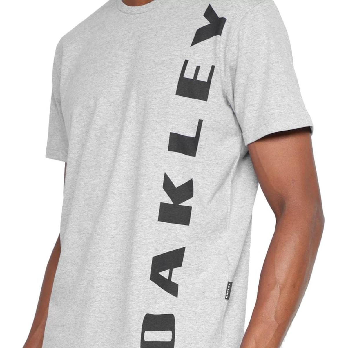 Camiseta Oakley Big Bark Cinza Menor preço em Camiseta Oakley Big Bark Cinza