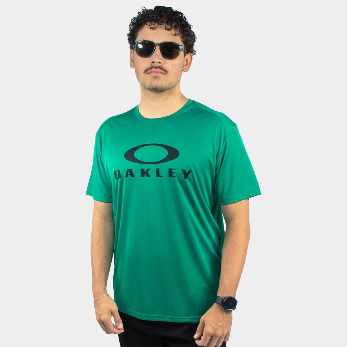 Camisetas para Fitness e Musculação Oakley Netshoes