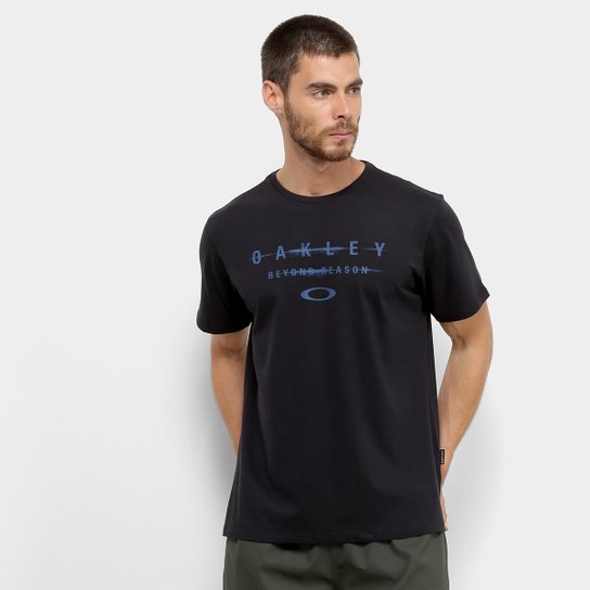 Camiseta Oakley Manifesto Masculina - Preto é ruim? Camiseta Oakley Manifesto Masculina - Preto é boa?