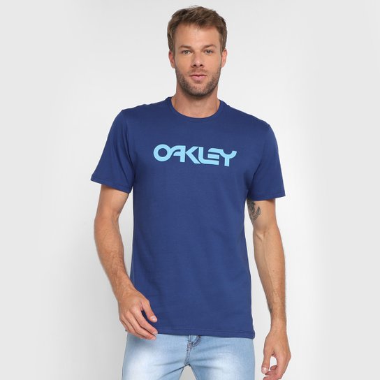 Camiseta Oakley Mark II SS Masculina - Azul Escuro Menor preço em Camiseta Oakley Mark II SS Masculina - Azul Escuro