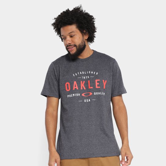 Camiseta Oakley Premium Quality Masculina - Preto Menor preço em Camiseta Oakley Premium Quality Masculina - Preto
