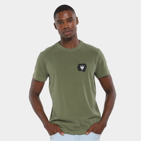 Camiseta Osklen Stone Sprayicon Masculina - Verde Menor preço em Camiseta Osklen Stone Sprayicon Masculina - Verde