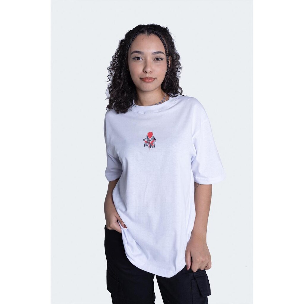 Camiseta Overcome Gothic Rose