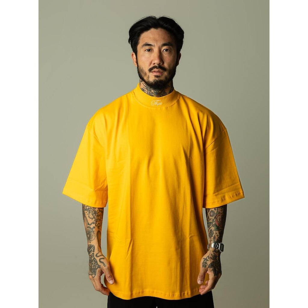 Camiseta Oversized Gola Alta Details