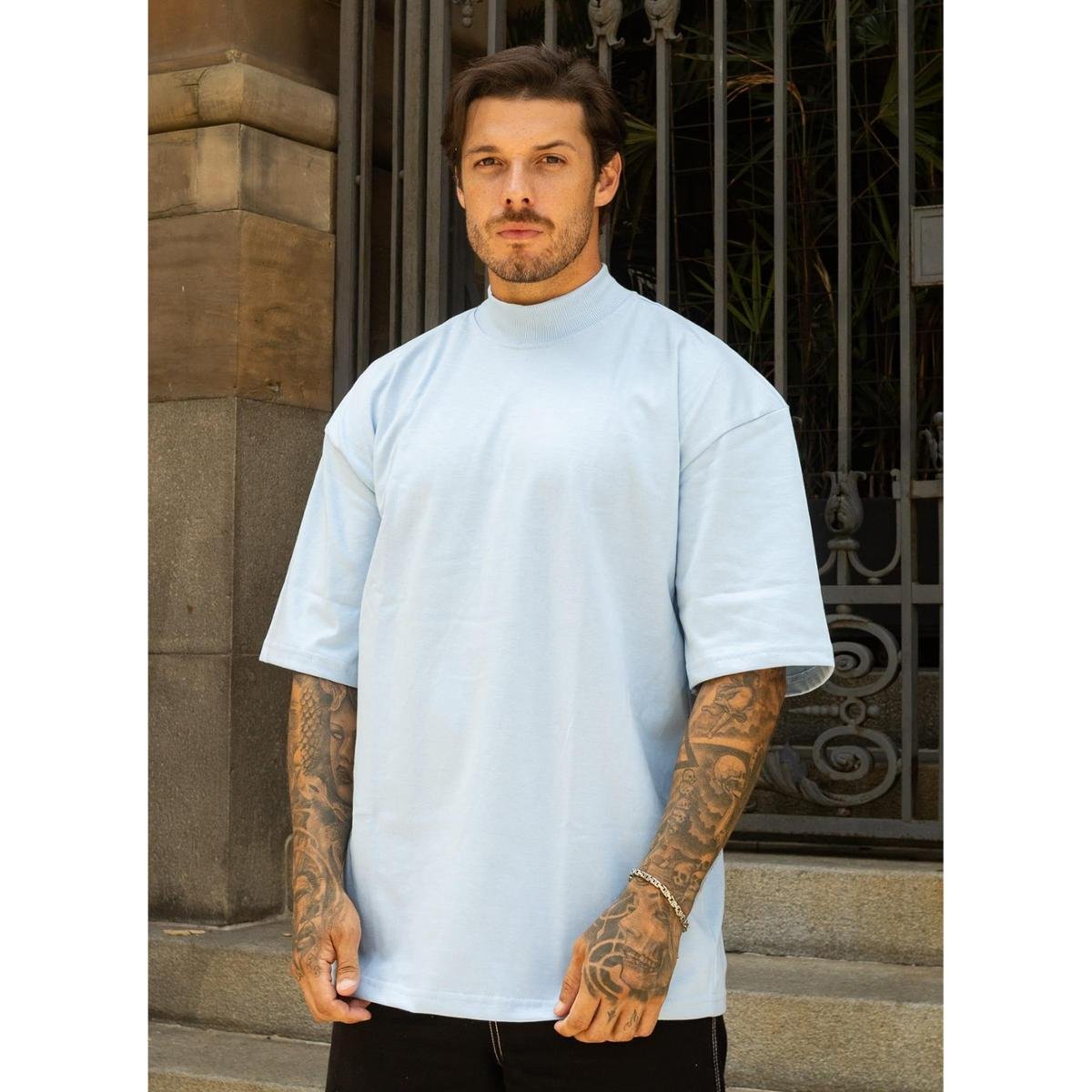 Camiseta Oversized Gola Alta Lisa Básica Streetwear Masculina Unissex Azul Claro