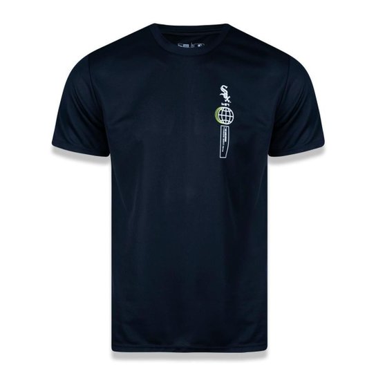 CAMISETA PERFORMANCE MLB CHICAGO WHITE SOX URBAN TECH VERTICAL PRETO NEW ERA - Preto Menor preço em CAMISETA PERFORMANCE MLB CHICAGO WHITE SOX URBAN TECH VERTICAL PRETO NEW ERA - Preto