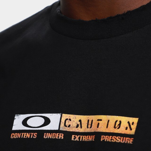 Camiseta Piet Oakley Caution Ripped Masculina