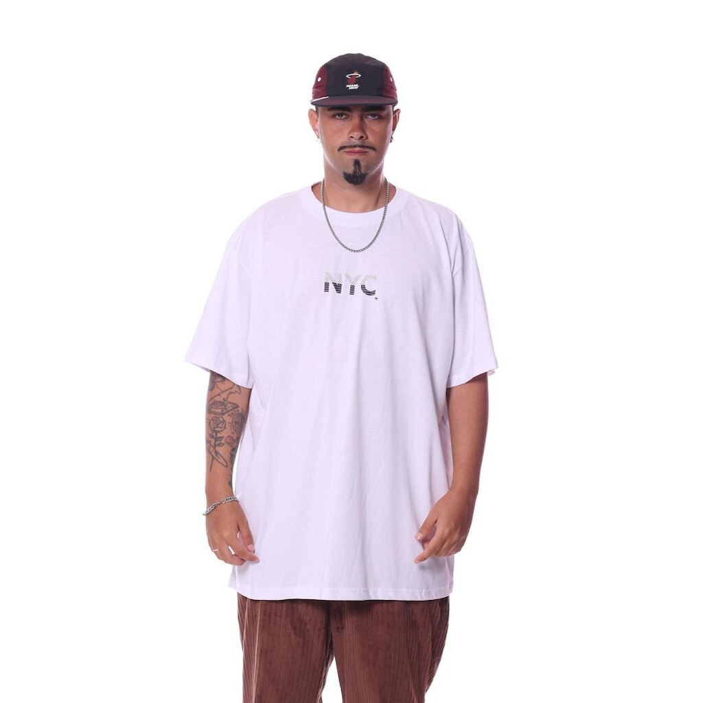 Camiseta Plus Size Bali Hai NYC