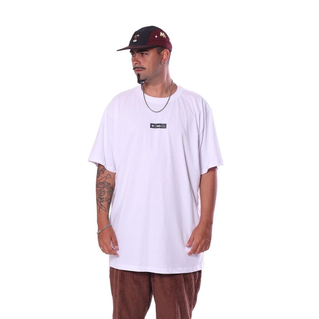 Camiseta Plus Size Bali Hai Quadra de Basquete