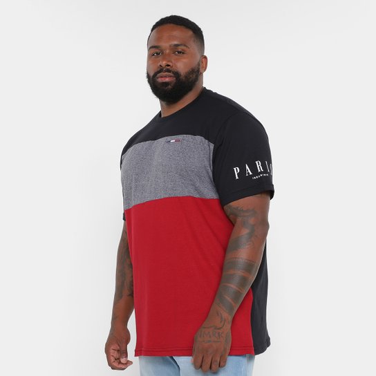 Camiseta Plus Size Industrie Color Block Masculina - Preto Menor preço em Camiseta Plus Size Industrie Color Block Masculina - Preto