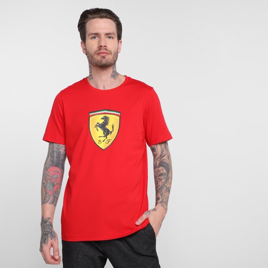 Camiseta Puma Ferrari Race Colored Big Shield Masculina - Vermelho Menor preço em Camiseta Puma Ferrari Race Colored Big Shield Masculina - Vermelho