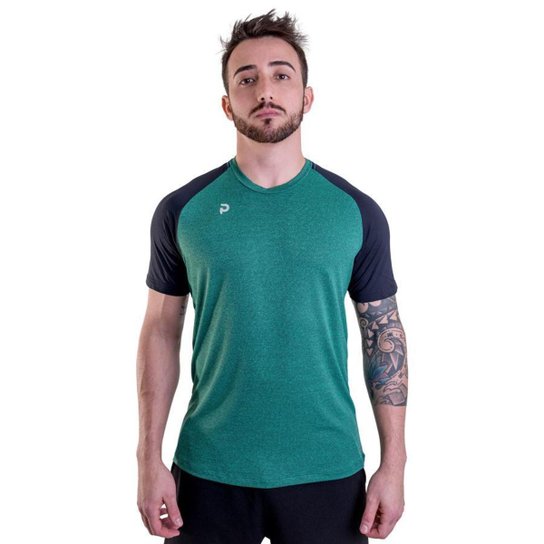 Camiseta Punnto Manga Raglan Poliamida Porus Masculina - Verde+Preto Menor preço em Camiseta Punnto Manga Raglan Poliamida Porus Masculina - Verde+Preto