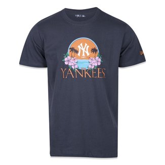 CAMISETA REGULAR MANGA CURTA NEW YORK YANKEES HAWAII VIBES PARADISE CHUMBO NEW ERA