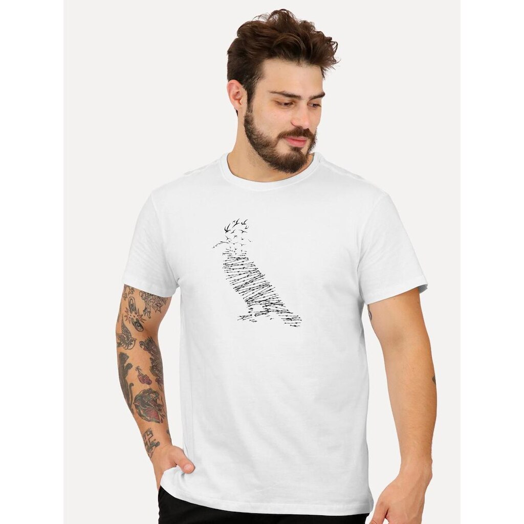 Camiseta Reserva Masculina Pica-Pau Livre Pra Ser Branca