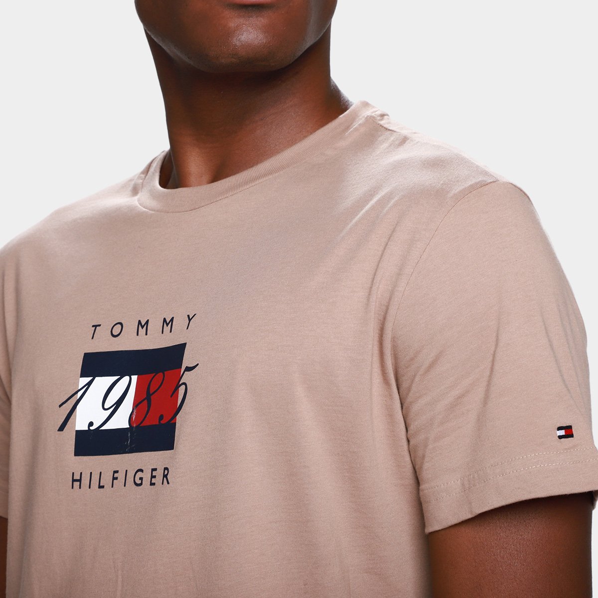 Camiseta Tommy Hilfige Linear Flag Graphic Masculina - 2