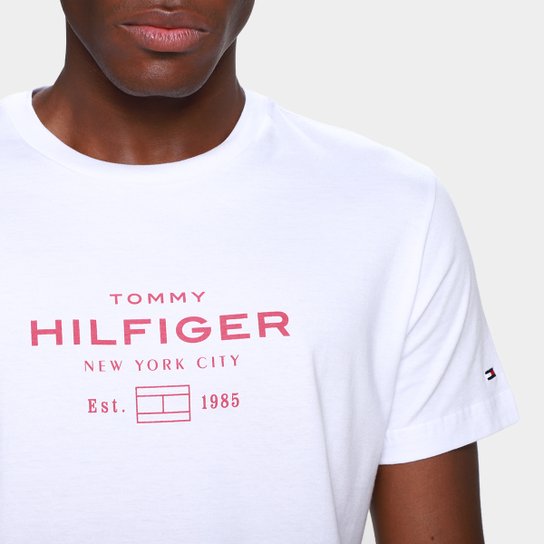 Camiseta Tommy Hilfige Stack Graphic Masculina