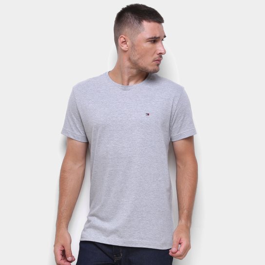 Camiseta Tommy Hilfiger Básica Logo Masculina - Cinza Menor preço em Camiseta Tommy Hilfiger Básica Logo Masculina - Cinza
