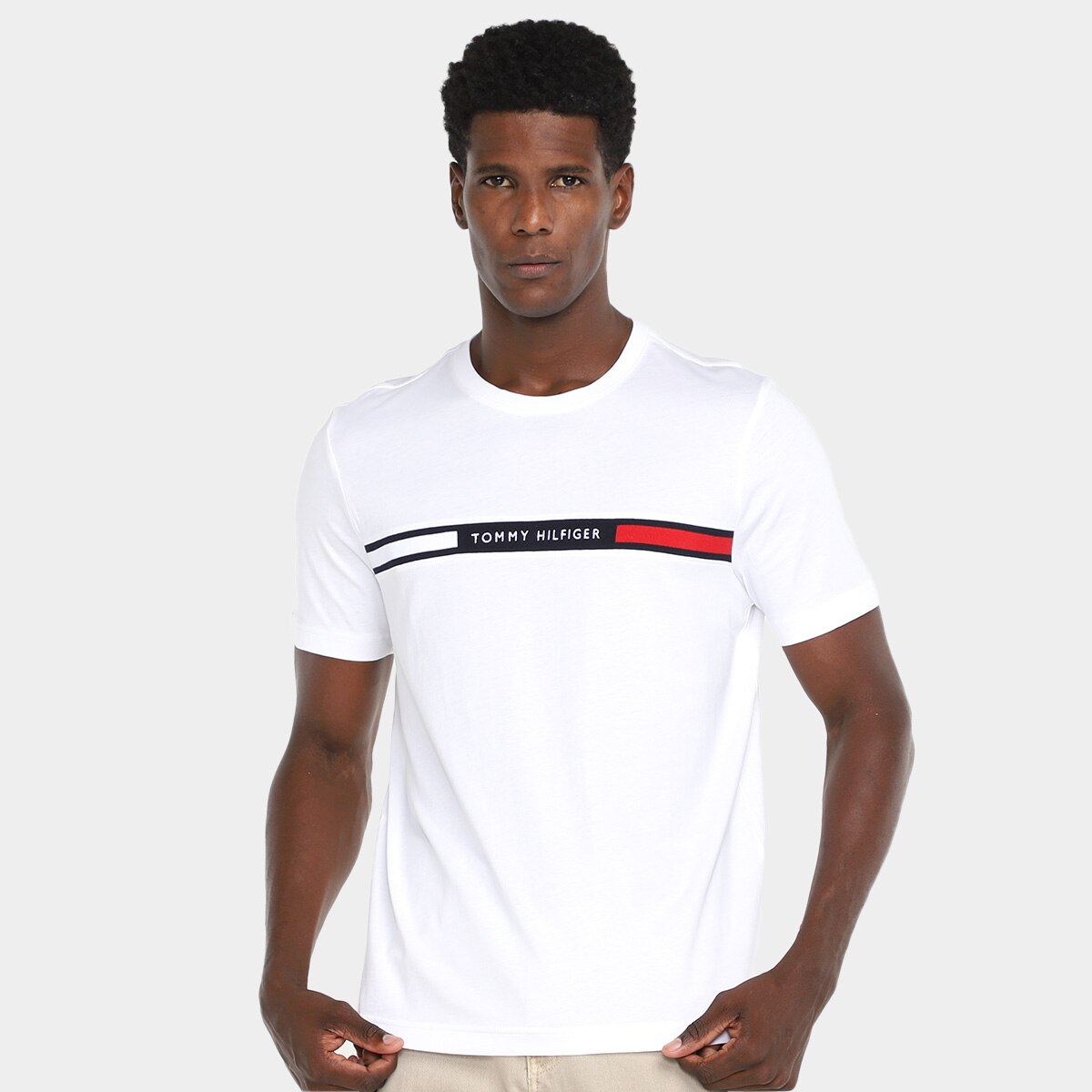 Camiseta Tommy Hilfiger Chest Insert Masculina Menor preço em Camiseta Tommy Hilfiger Chest Insert Masculina