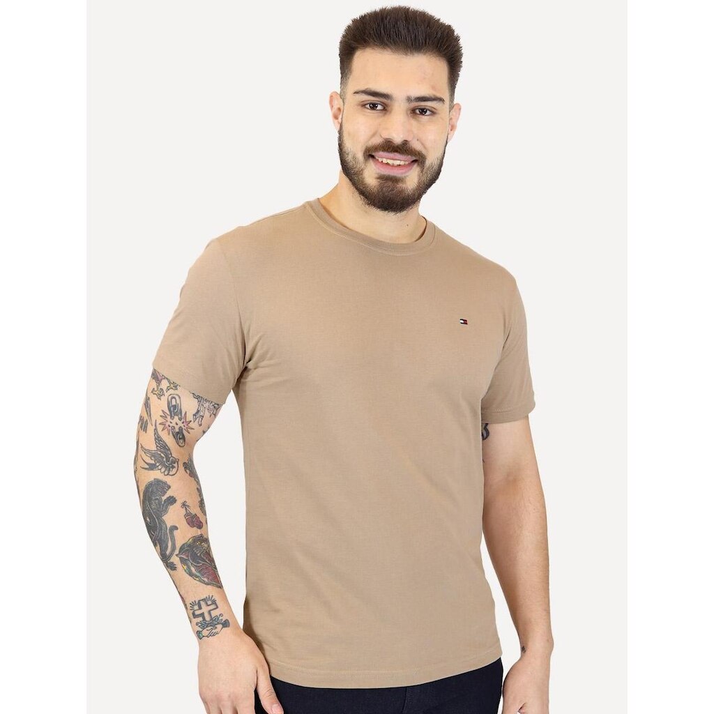 Camiseta Tommy Hilfiger Masculina Regular Fit Tee Solid Logo Marrom Claro
