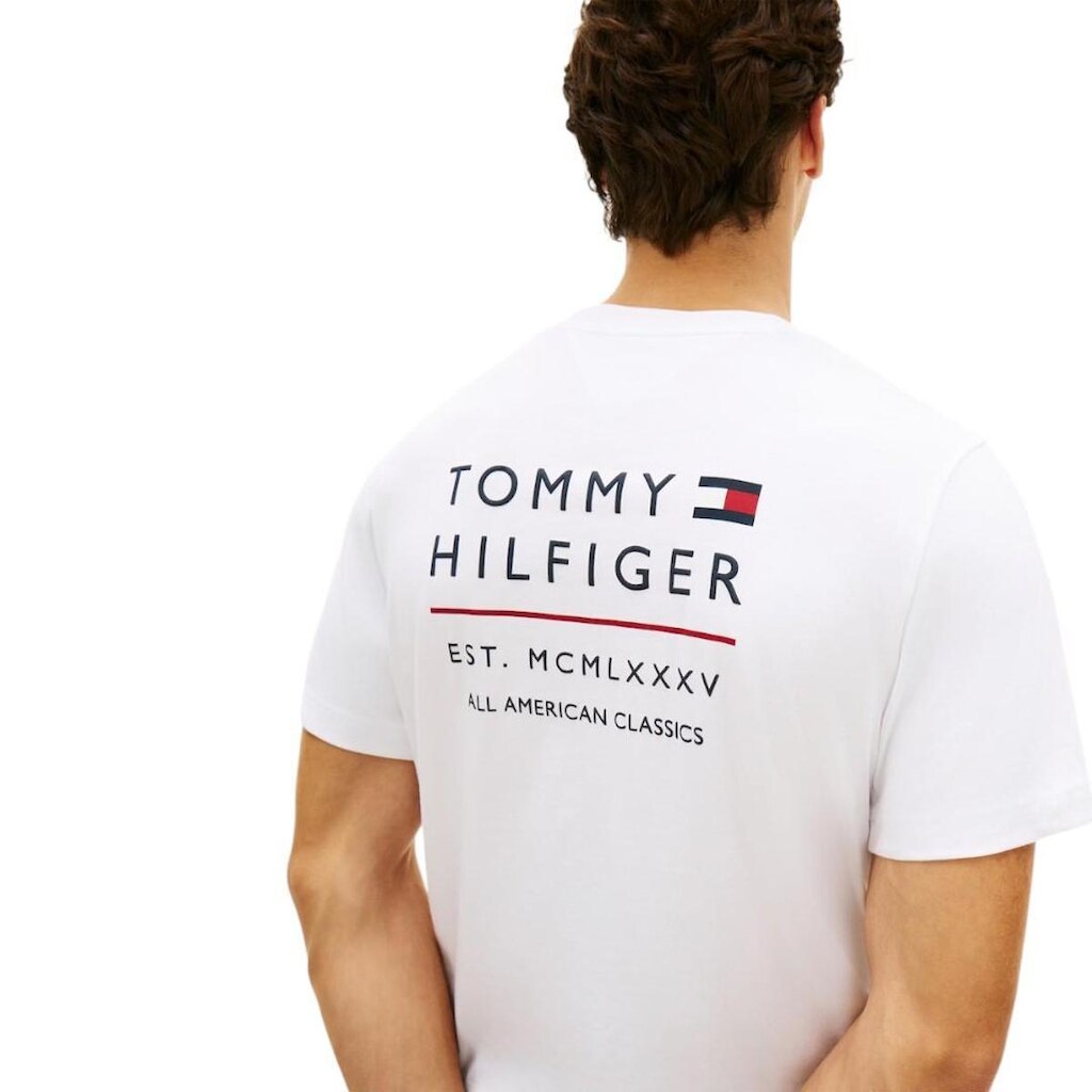 Camiseta Tommy Hilfiger Stack Brand Love branca