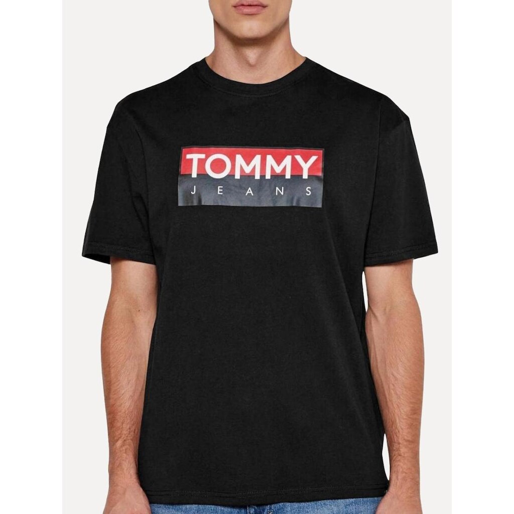 Camiseta Tommy Jeans Masculina Regular Entire Logo Preto