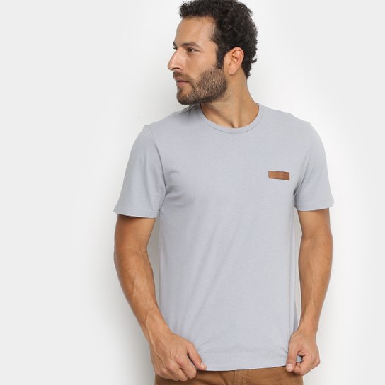 Camiseta Treebo Explore Premium Masculina - Cinza Menor preço em Camiseta Treebo Explore Premium Masculina - Cinza