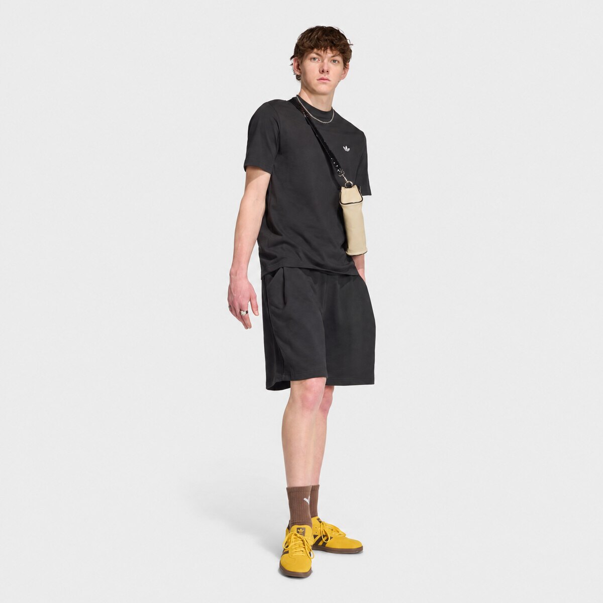 Camiseta Trefoil Essentials adidas Originals Masculina - Preto | NStyle