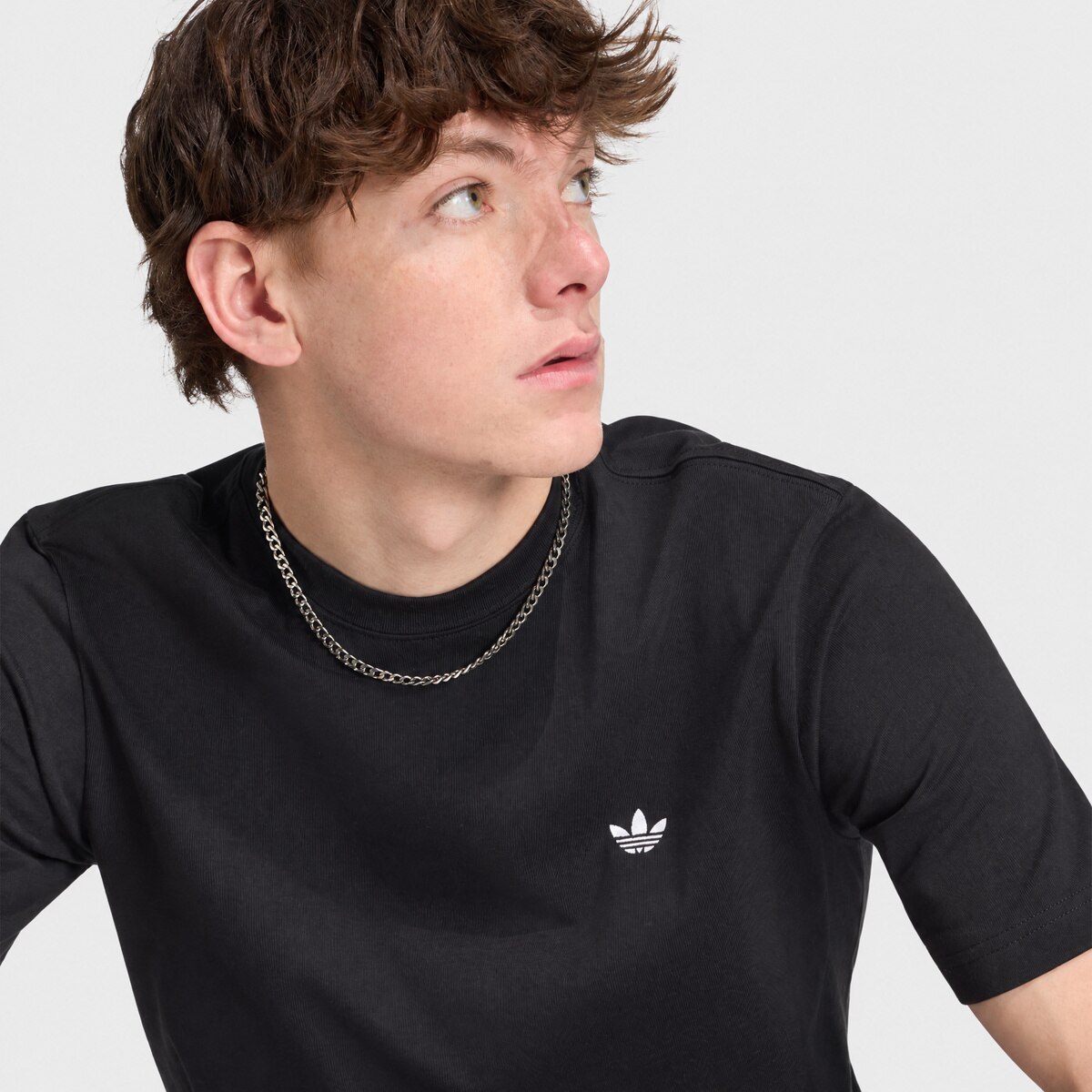 Camiseta Trefoil Essentials adidas Originals Masculina - Preto | NStyle