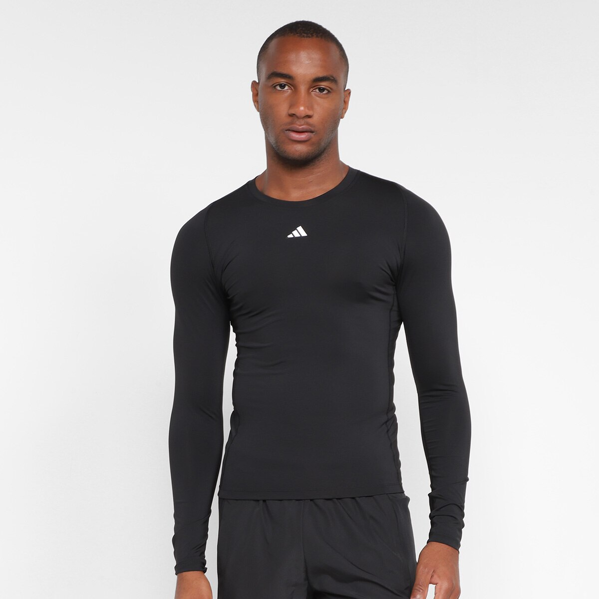Camiseta Treino Adidas Techfit Manga Longa Masculina Menor preço em Camiseta Treino Adidas Techfit Manga Longa Masculina