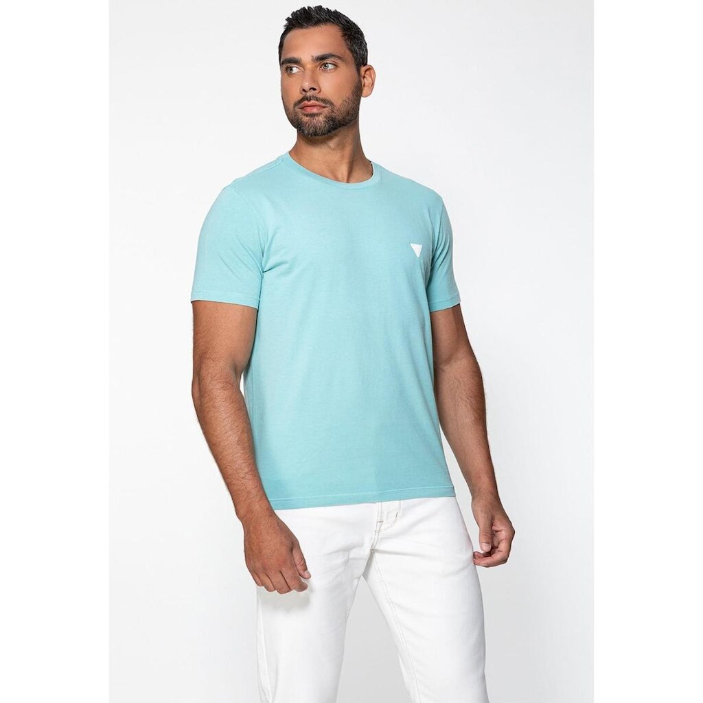 Camiseta Triângulo Emborrachado Guess Azul Claro