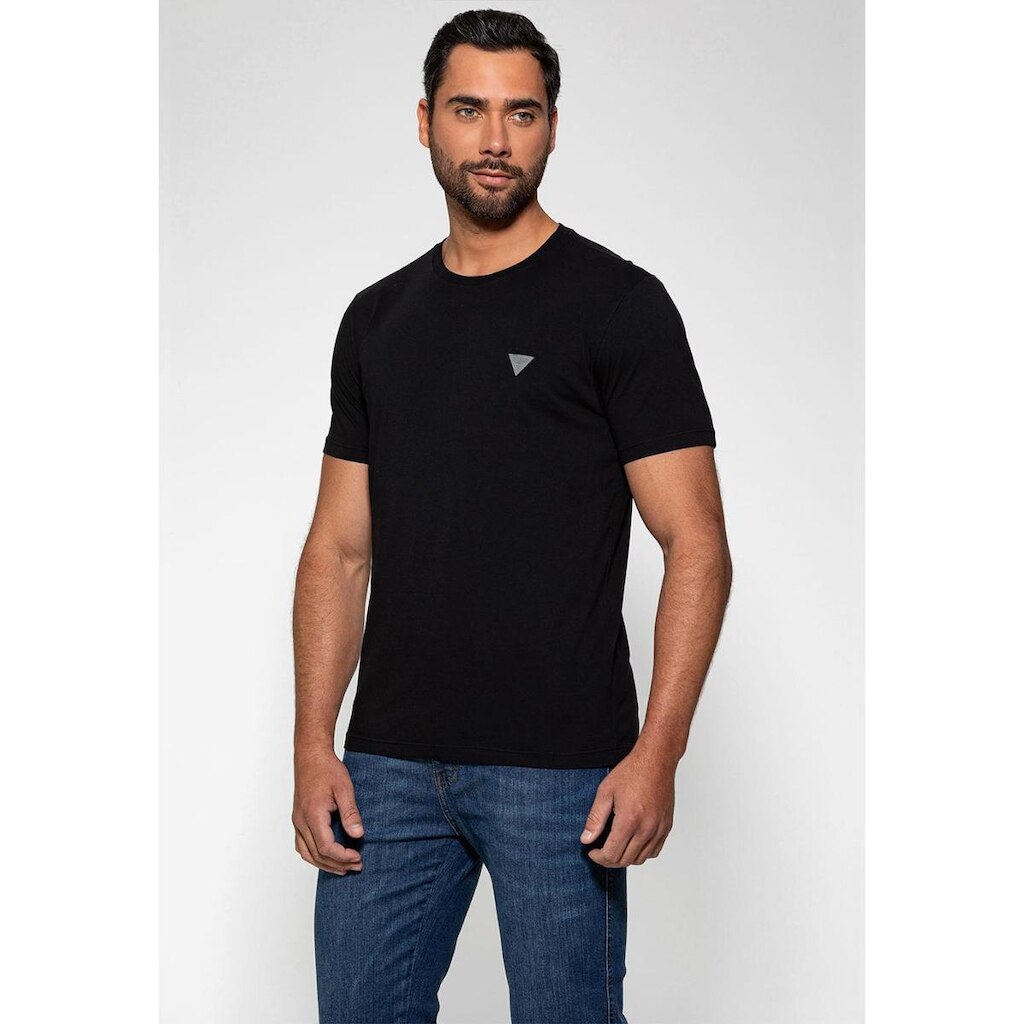 Camiseta Triângulo Emborrachado Guess Preto