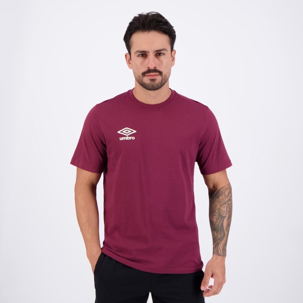 Camiseta Umbro Essential Masculina