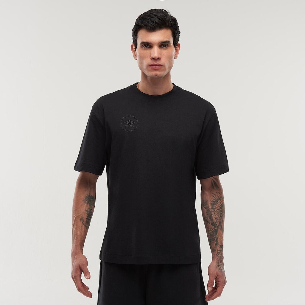 Camiseta Umbro Off The Pitch Masculina