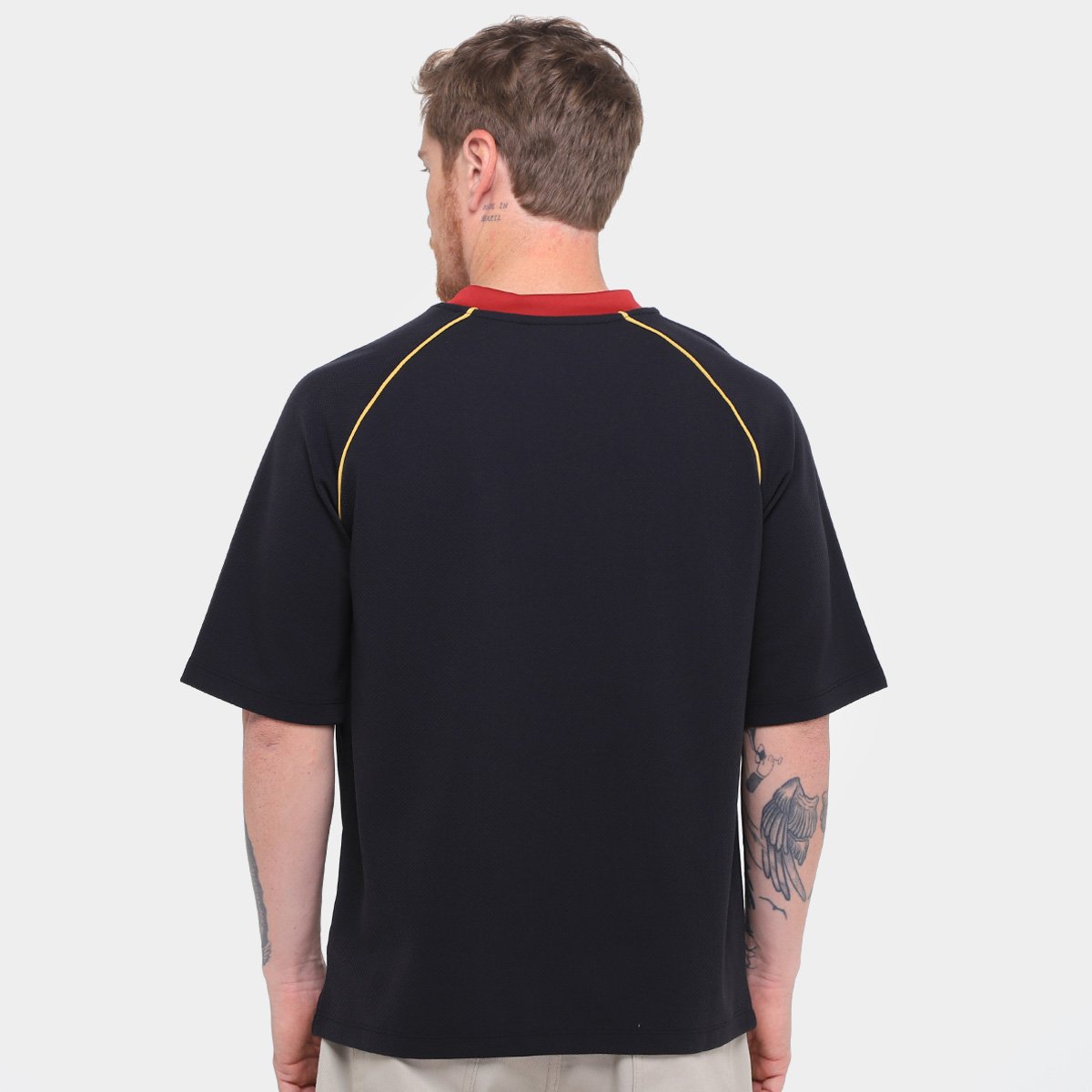 Camiseta Umbro Panelled Mesh Masculino - Preto+Vinho | Netshoes Camiseta Umbro Panelled Mesh Masculino - Preto+Vinho | Netshoes