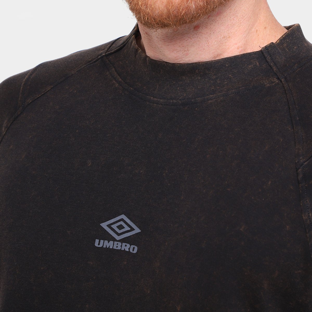 Camiseta Umbro Washed High Neck Boxy Masculino - 2
