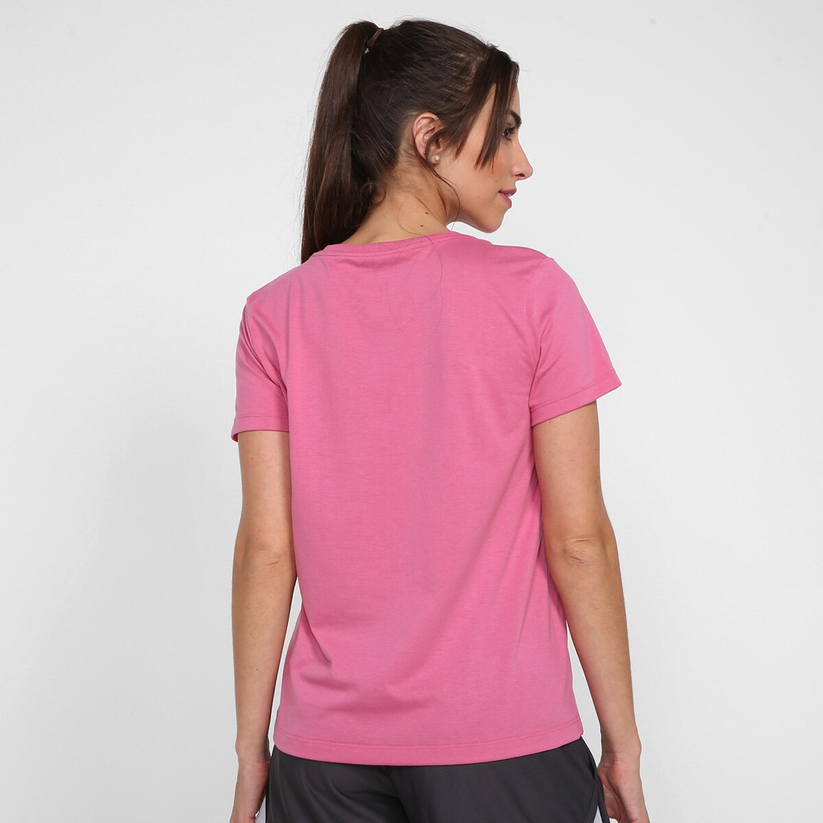 Camiseta Under Armour Live Sportstyle Feminina - 1