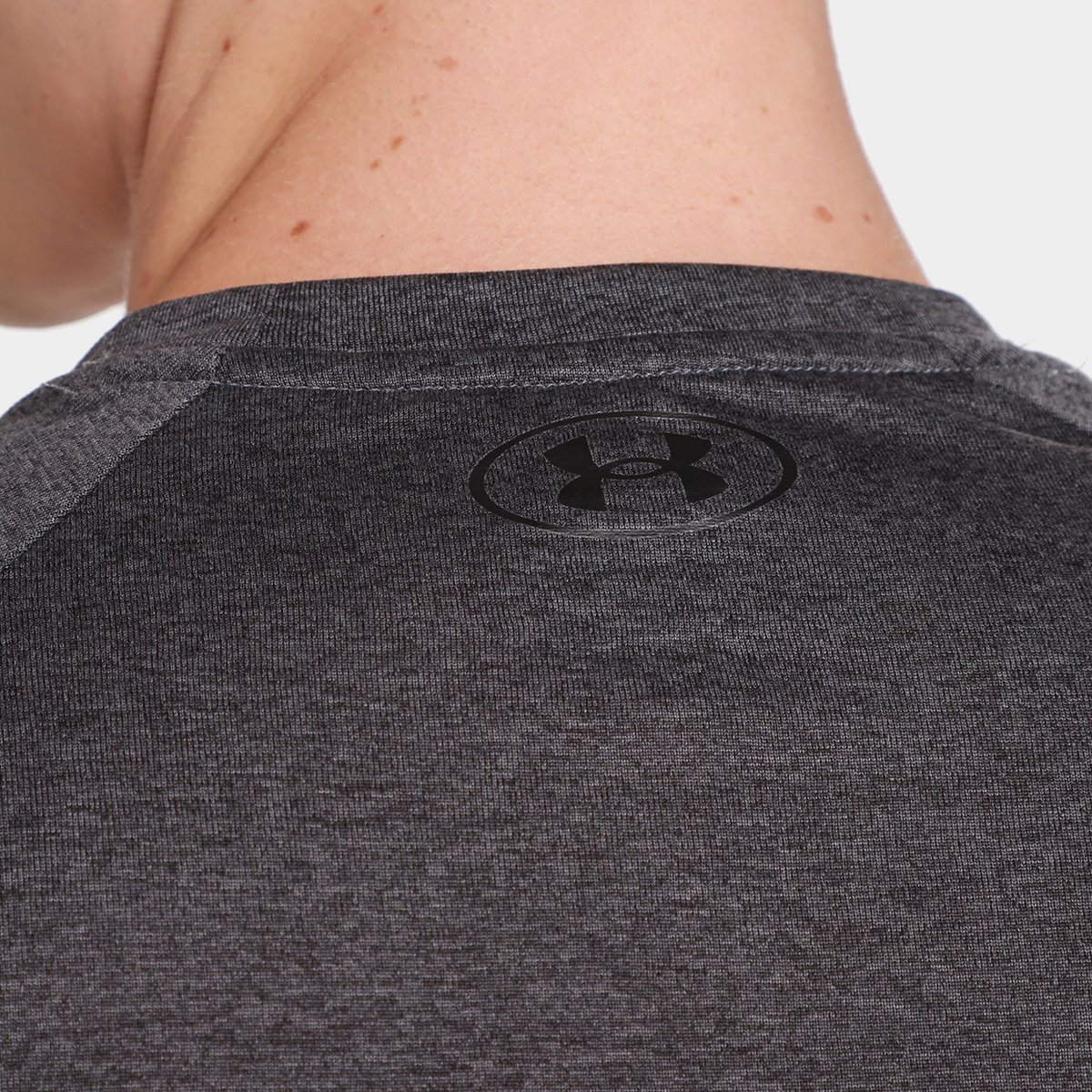 Camiseta Under Armour Tech 2.0 Masculina - 4