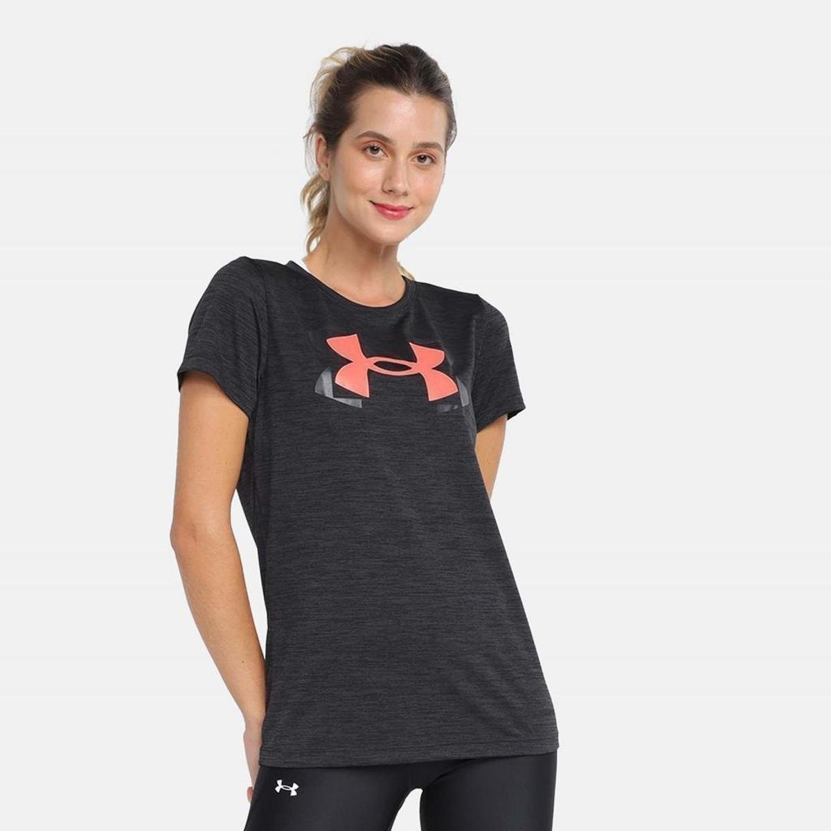 Camiseta Under Armour Tech Twist GP Feminina Preto e Rosa Menor preço em Camiseta Under Armour Tech Twist GP Feminina Preto e Rosa