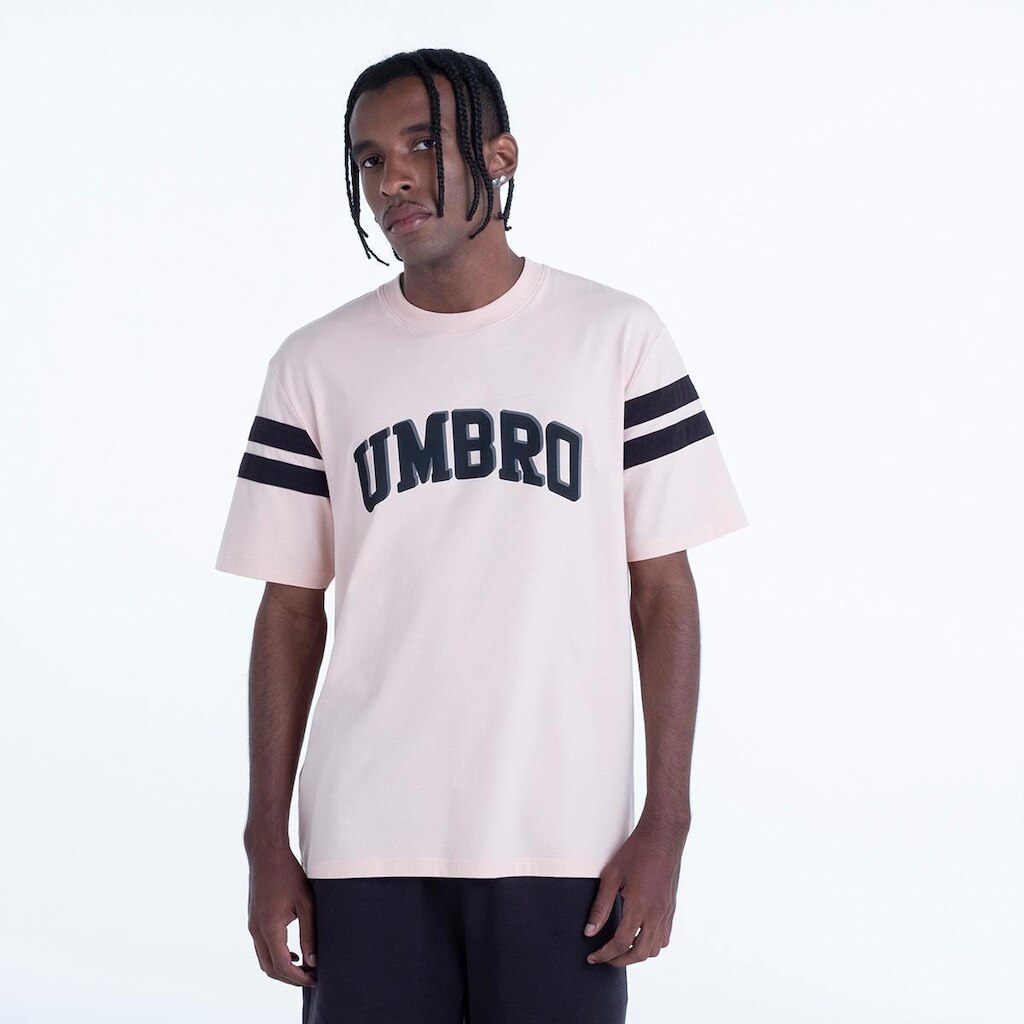 Camiseta Unisex Umbro College Concept