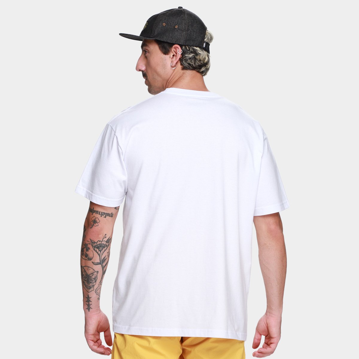 Camiseta Vans Vee Tv Masculina - 1