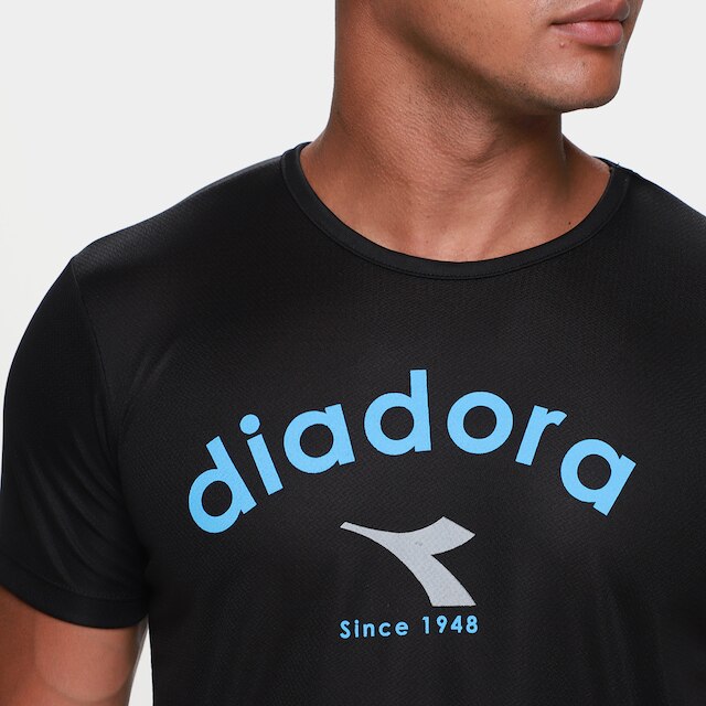 Camiseta+Shorts Diadora Masculino
