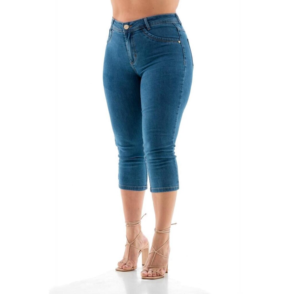 Capri Jeans Feminina Slim com Detalhe em Pence