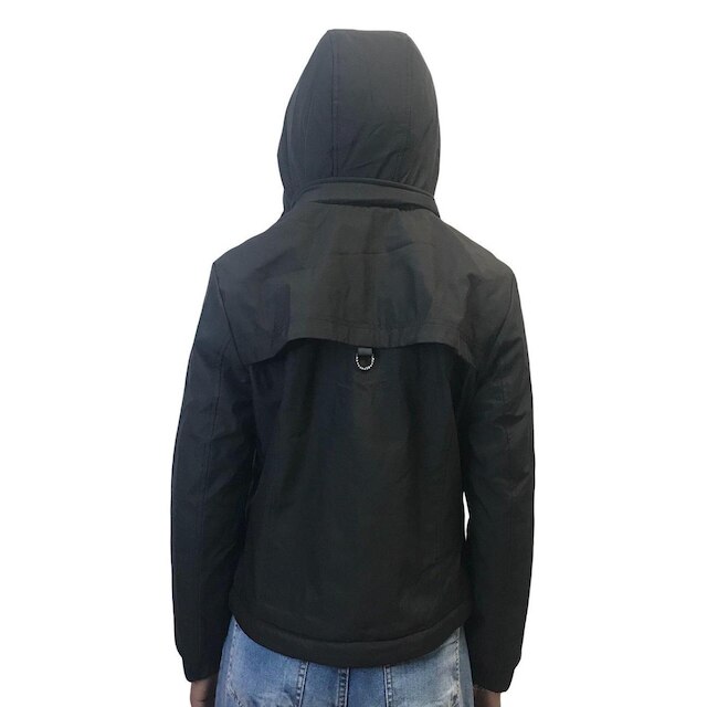 Casaco Alpelo Curto com Capuz Preta 20900071