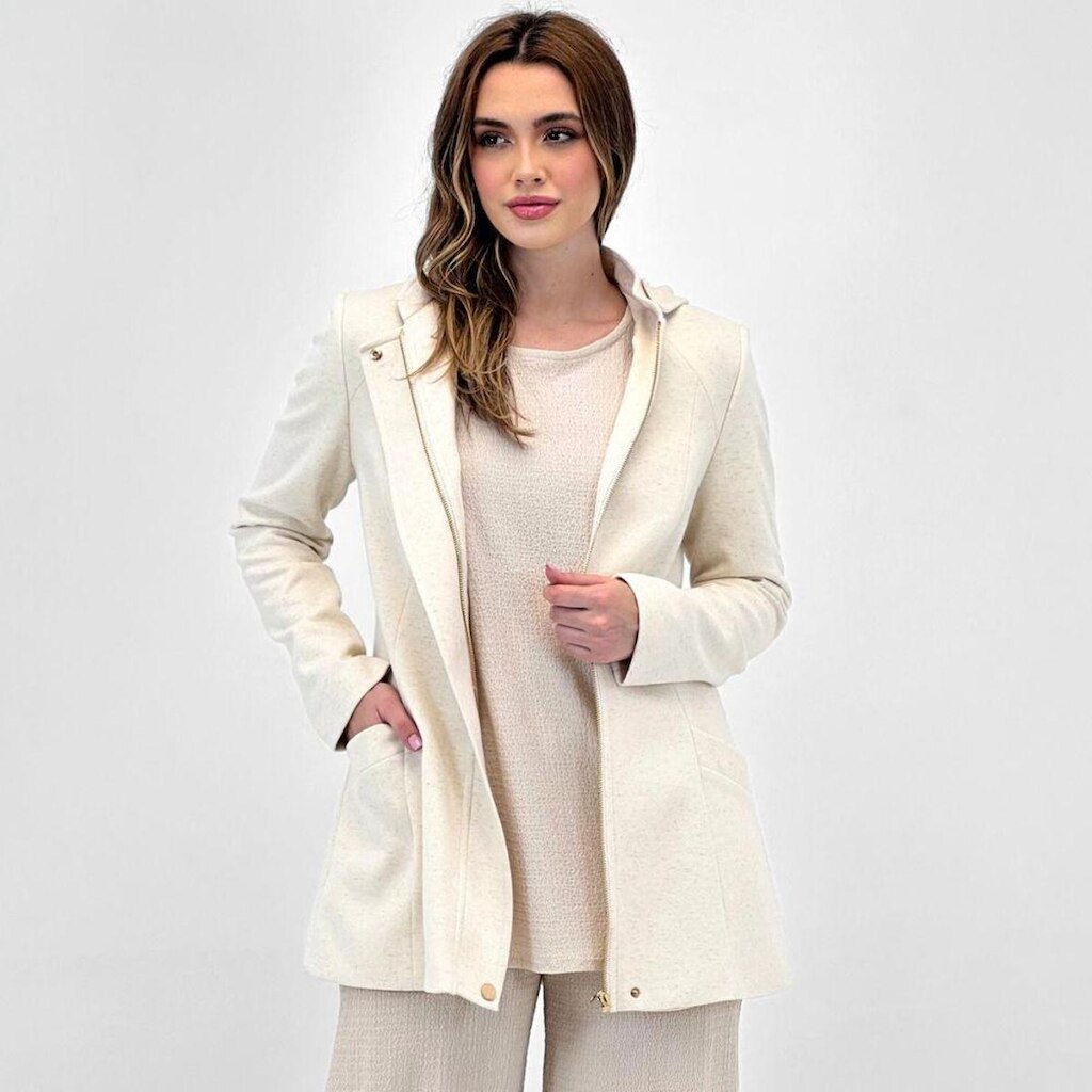 Casaco Malise 7/8 em Malha Executive com Capuz Feminino