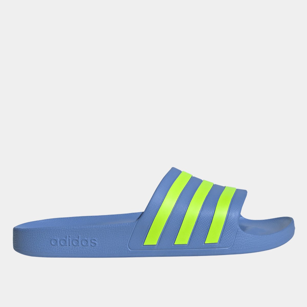 Chinelo Adidas Adilette Unissex é ruim? Chinelo Adidas Adilette Unissex é boa?