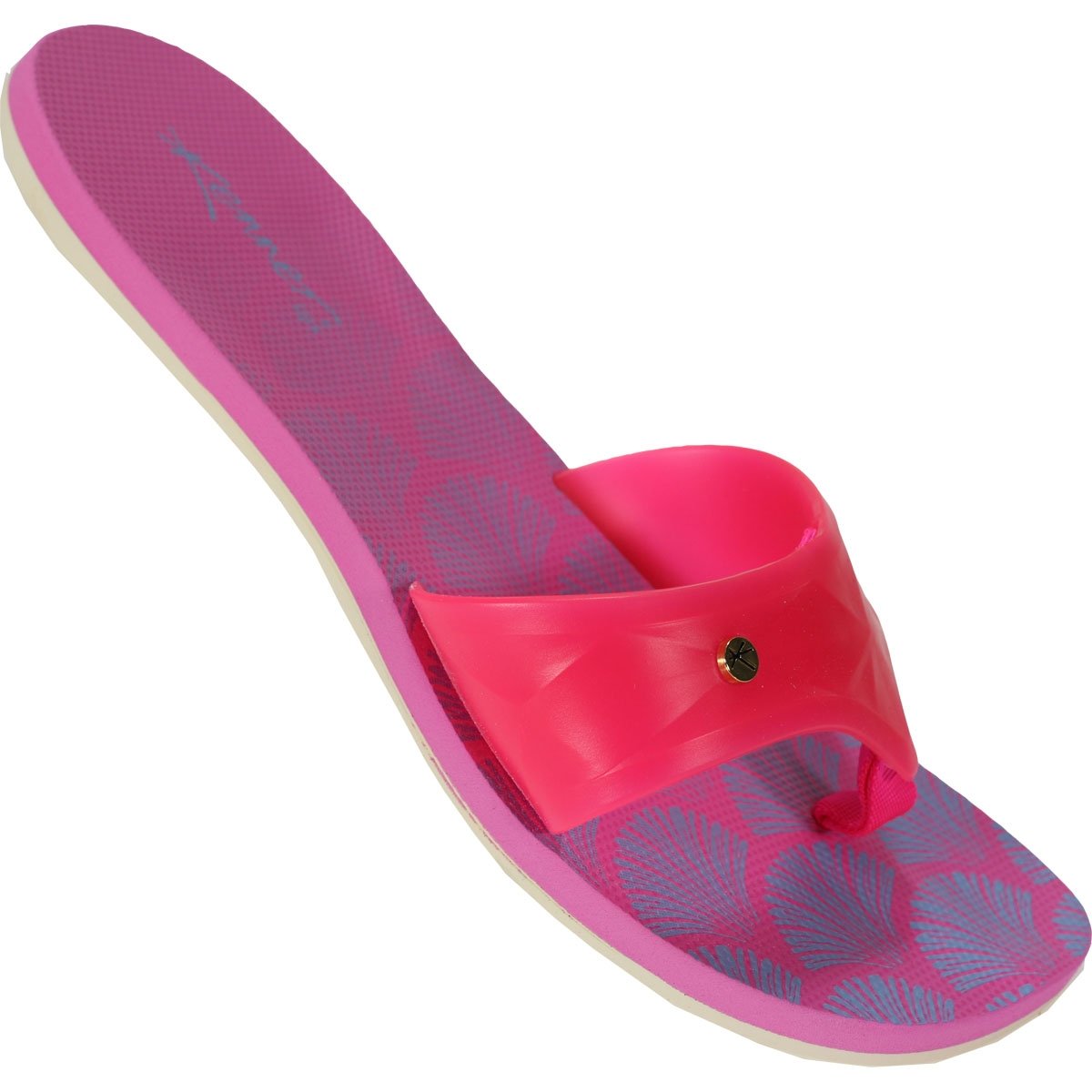 chinelo kenner lips shine