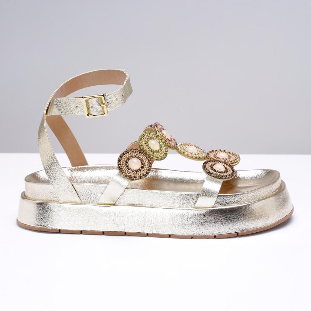 Chinelo Feminina Acabamento Premium Yesme com Fivela Ajustável
